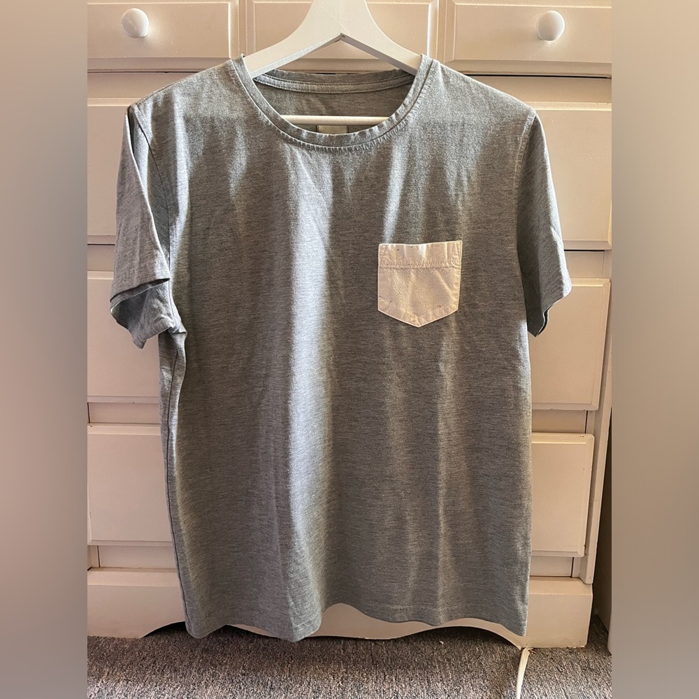 Grey Tee With Speckled Pocket
